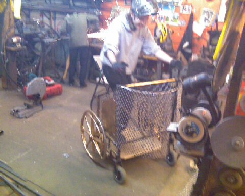 60944_1546537034412_1564634046_31325915_3063666_n